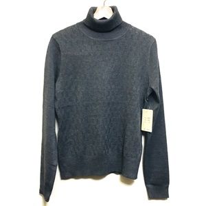 NWT Heather Gray Light Turtleneck Sweater